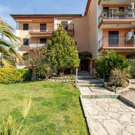 La Nuit De Mai-5 By Interhome Apartamento *